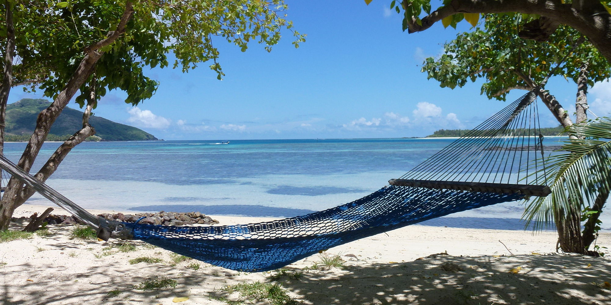 hangmat op strand | beste reistijd fiji