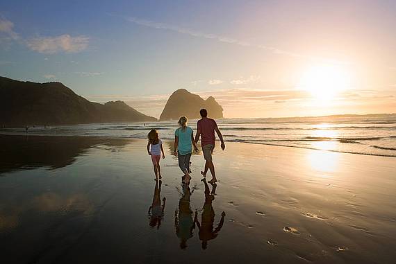 Piha Beach, Auckland Piha Beach | Nieuw-Zeeland met kinderen