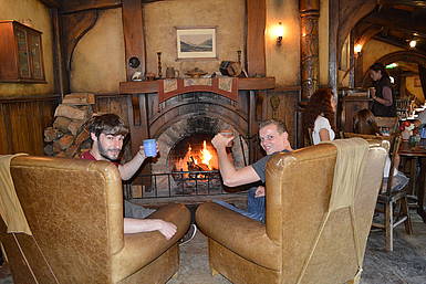 Hobbiton Mike op de Green Dragon | rondreizen Nieuw-Zeeland