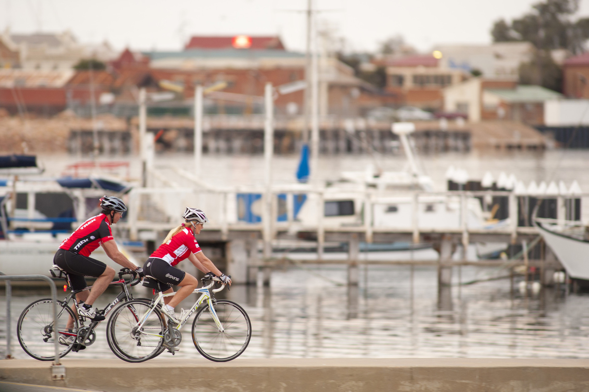 Fietsen langs de haven van Port Pirie